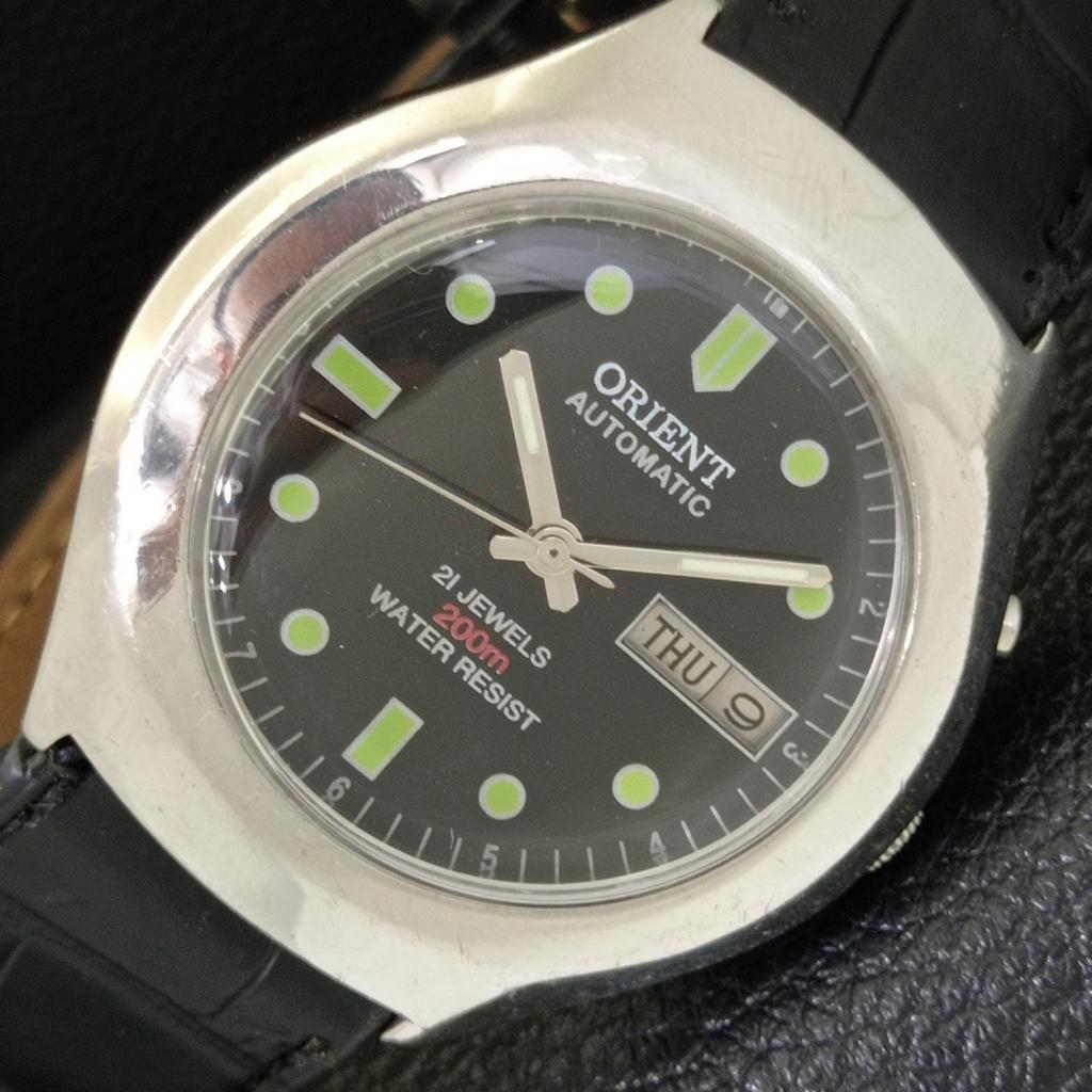 VINTAGE ORIENT AUTOMATIC 46941 JAPAN MENS BLACK COLOR DIAL WATCH A700657-5 R204-a700657