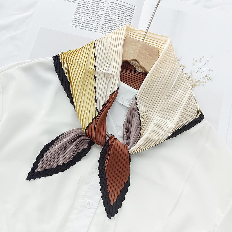 Retro Color Block Crinkled Square Scarf - 70cm Pleated Neckerchief in Imitation Silk for Women