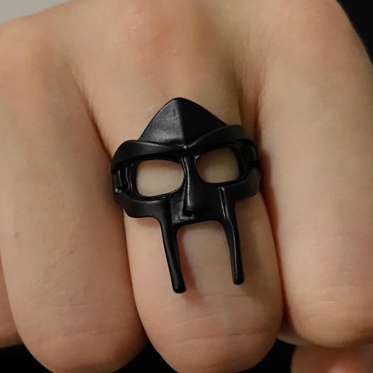 

Fashion Retro Exaggerated Cold Style Venus Sculpture Half Face Open Ring 1 pcs