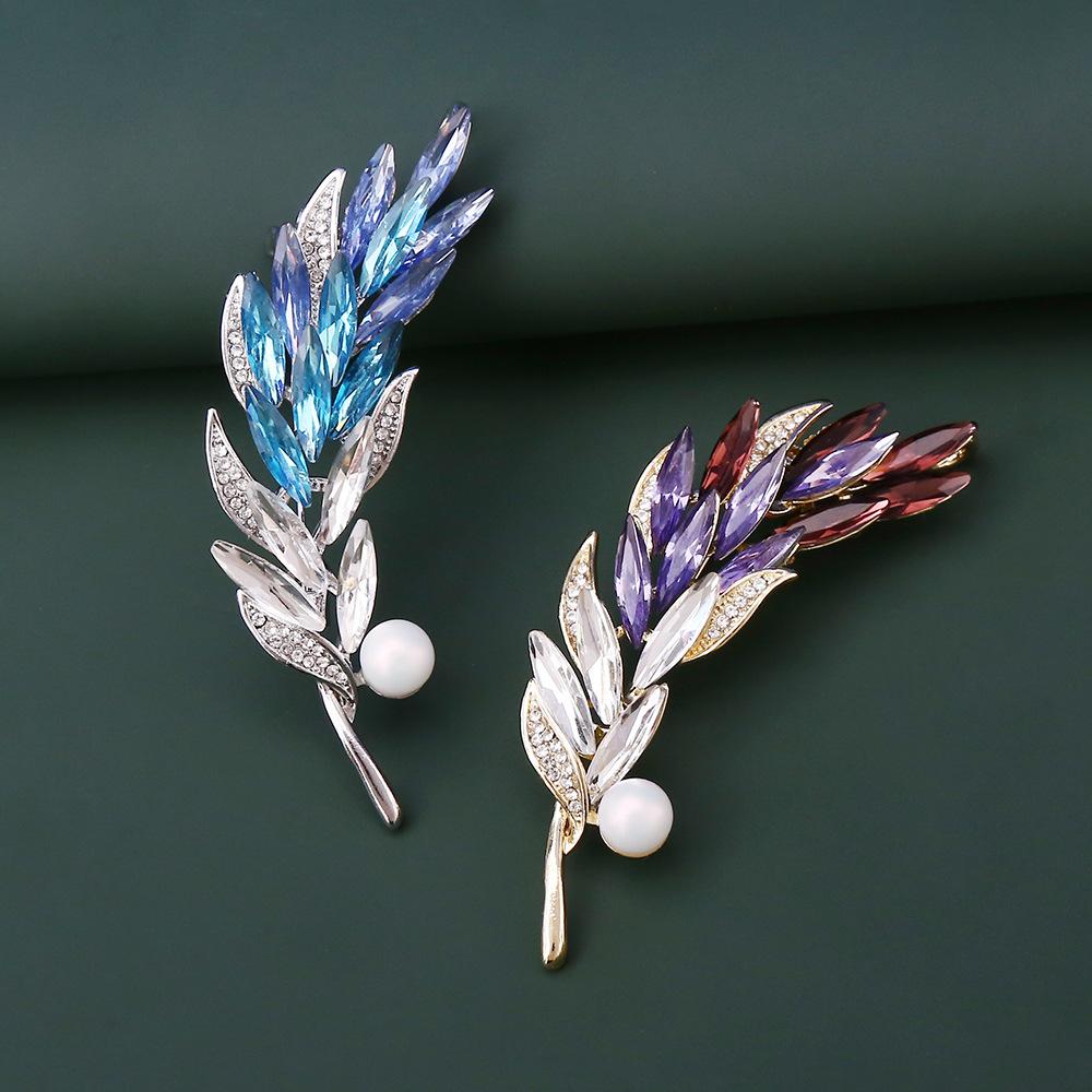Exquisite Crystal Wheat Ear Brooch, High-end Female Personality Versatile Corsage Light Luxury Niche Design Pin, Clothes Accessories 2026