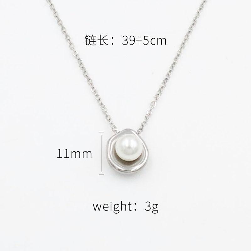 French Baroque Light Luxury Niche Non-Fading Collarbone Chain Inlaid Oval Pearl Girls Popular Jewelry Necklace