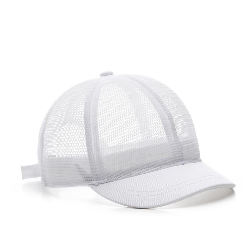 Mesh Baseball Cap for Men Women Breathable Summer Hat Lightweight Trucker Cap Adjustable Sun Hat with Quick Dry Design