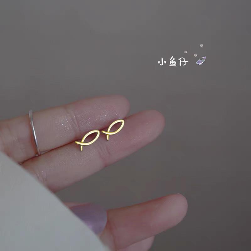 Gold Color Simple Small Butterfly Stud Earrings for Women Cute Hypoallergenic Daily Wear Ear Piercing Jewelry Wholesale