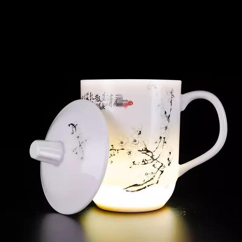 Moluo Na Tender Angel Ceramic Cup with Lid