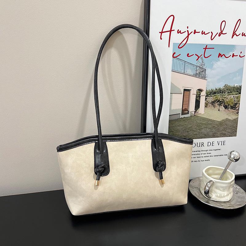 High Value Retro Large-Capacity Bag Women S Autumn And Winter Commuting Shoulder Bag Portable Tote Bag