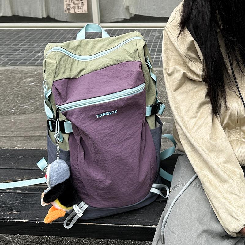 Large Capacity Travel Backpack Unisex Lightweight Computer Backpack