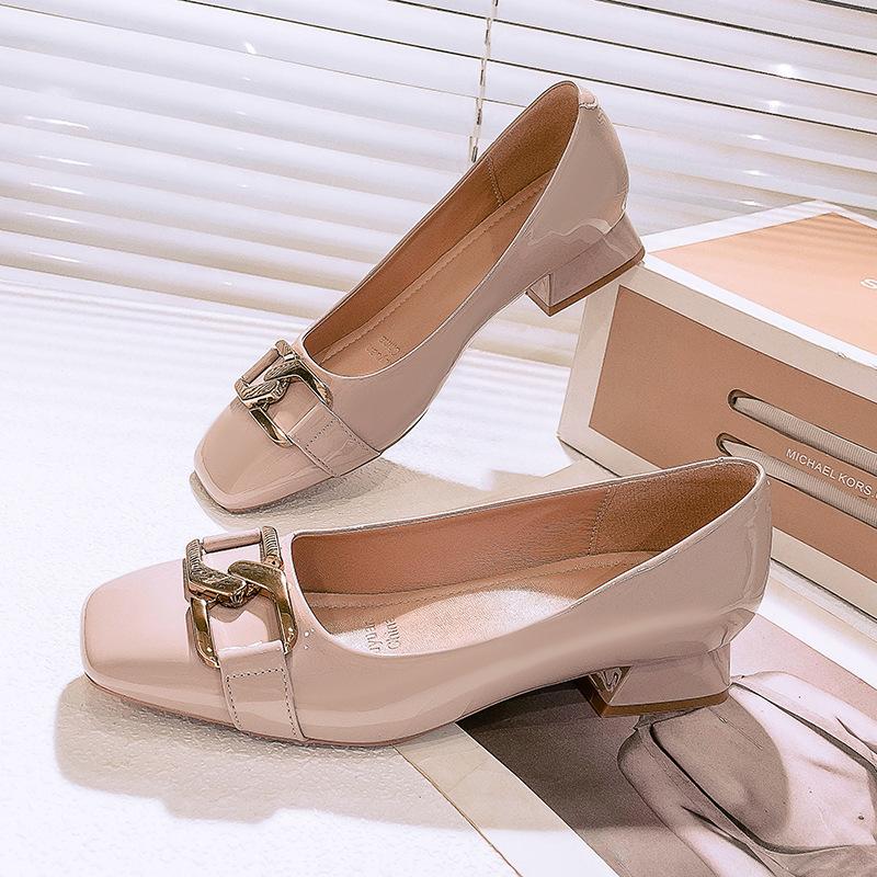Thick-heeled single shoes women's spring 2025 new French retro low-heeled women's shoes patent leather burgundy square head high heels