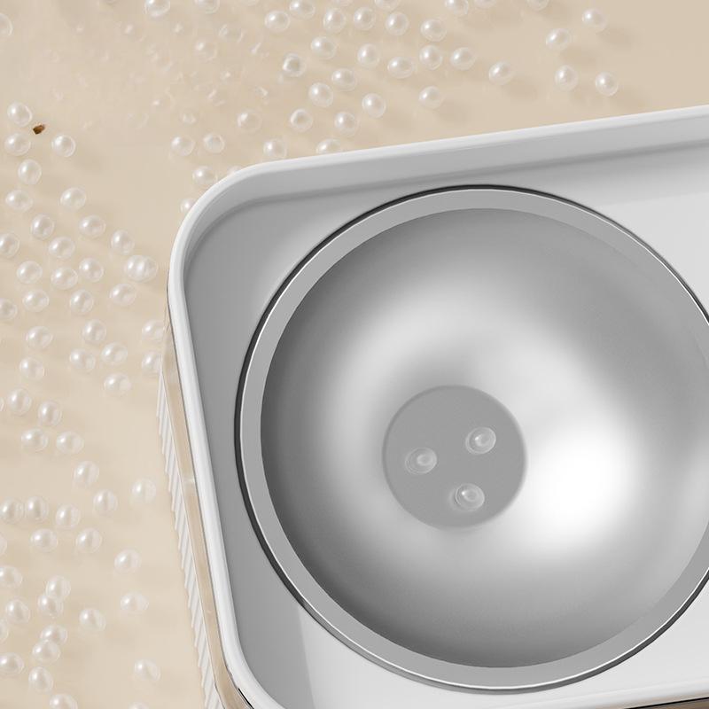 Distributore d'acqua per gatti Distributore d'acqua per animali domestici Macchina automatica per l'alimentazione dell'acqua a circolazione Tutto in uno Distributore d'acqua per cani Ciotola mobile per gatti