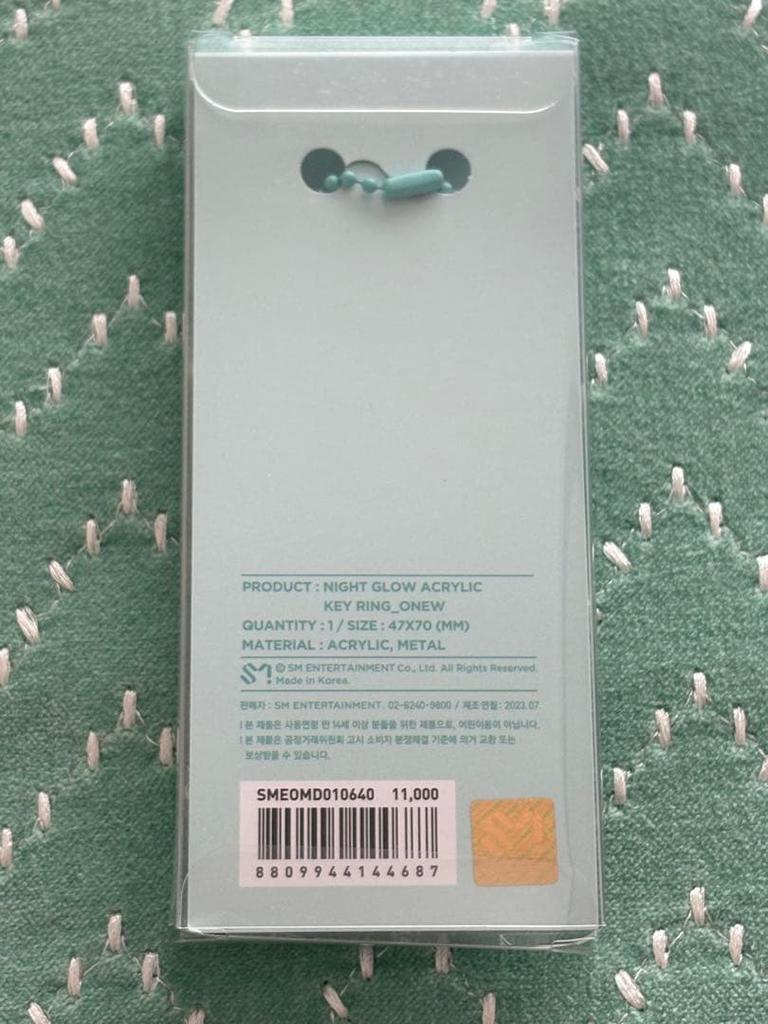 [USED] SHINEE KEY NIGHT GLOW ACRYLIC KEY RING