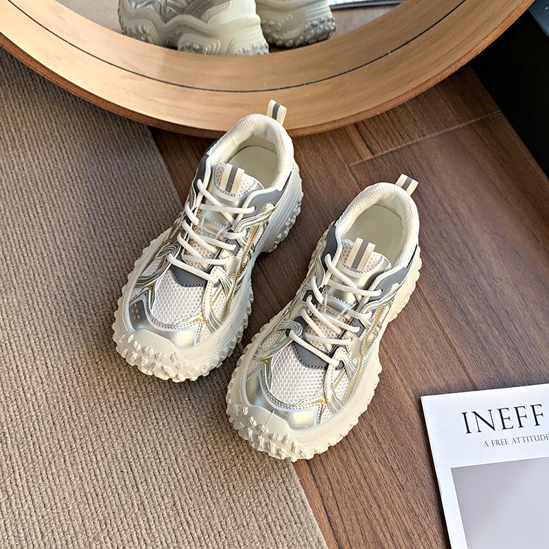 

Platform women s shoes spring and autumn new tire sole fashion casual shoes small height mesh sneakers 35 бежевый