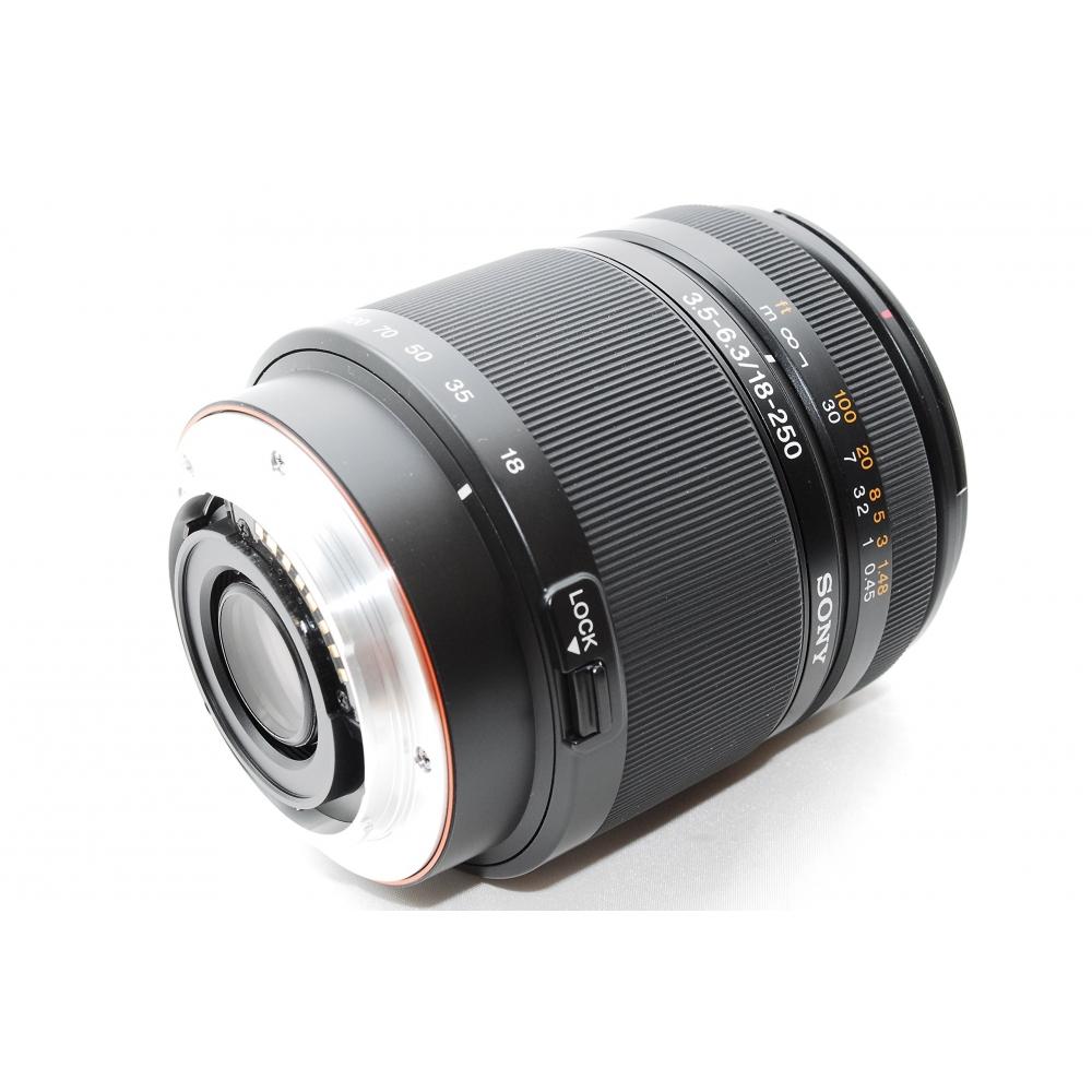 Sony DT 18-250mm F3.5-6.3 SAL18250