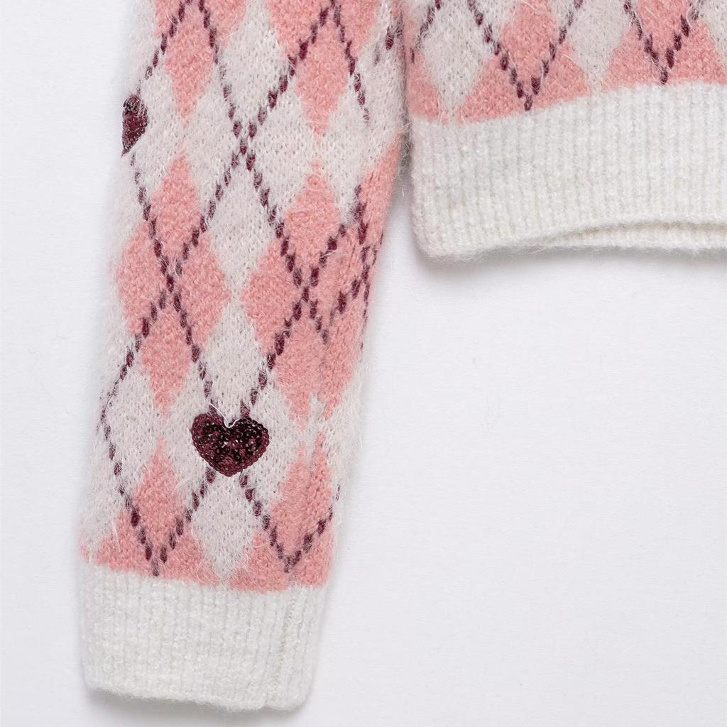 2025 Spring Women's Heart Jacquard Round Neck Knitwear