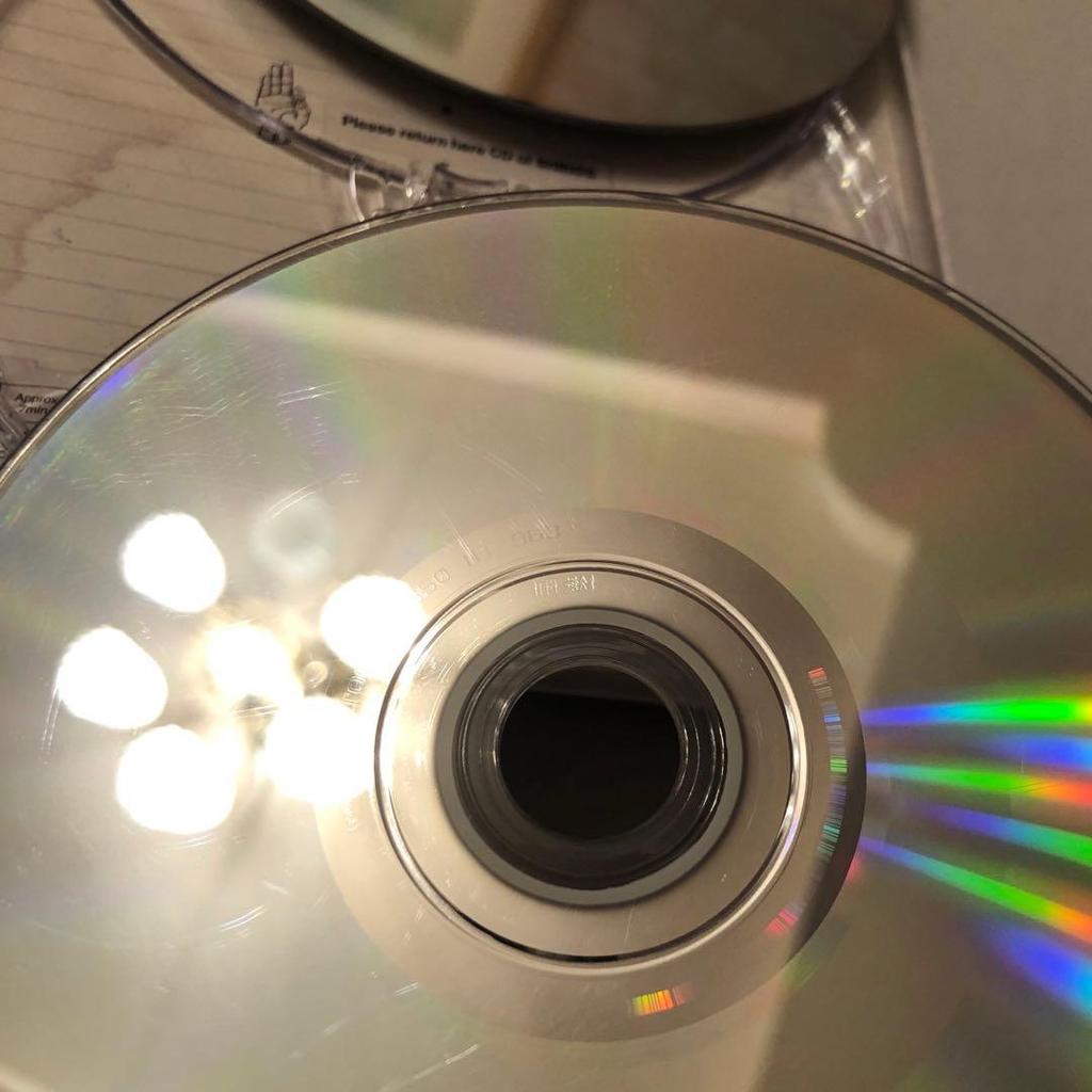 [USED] SHINee CD DVD