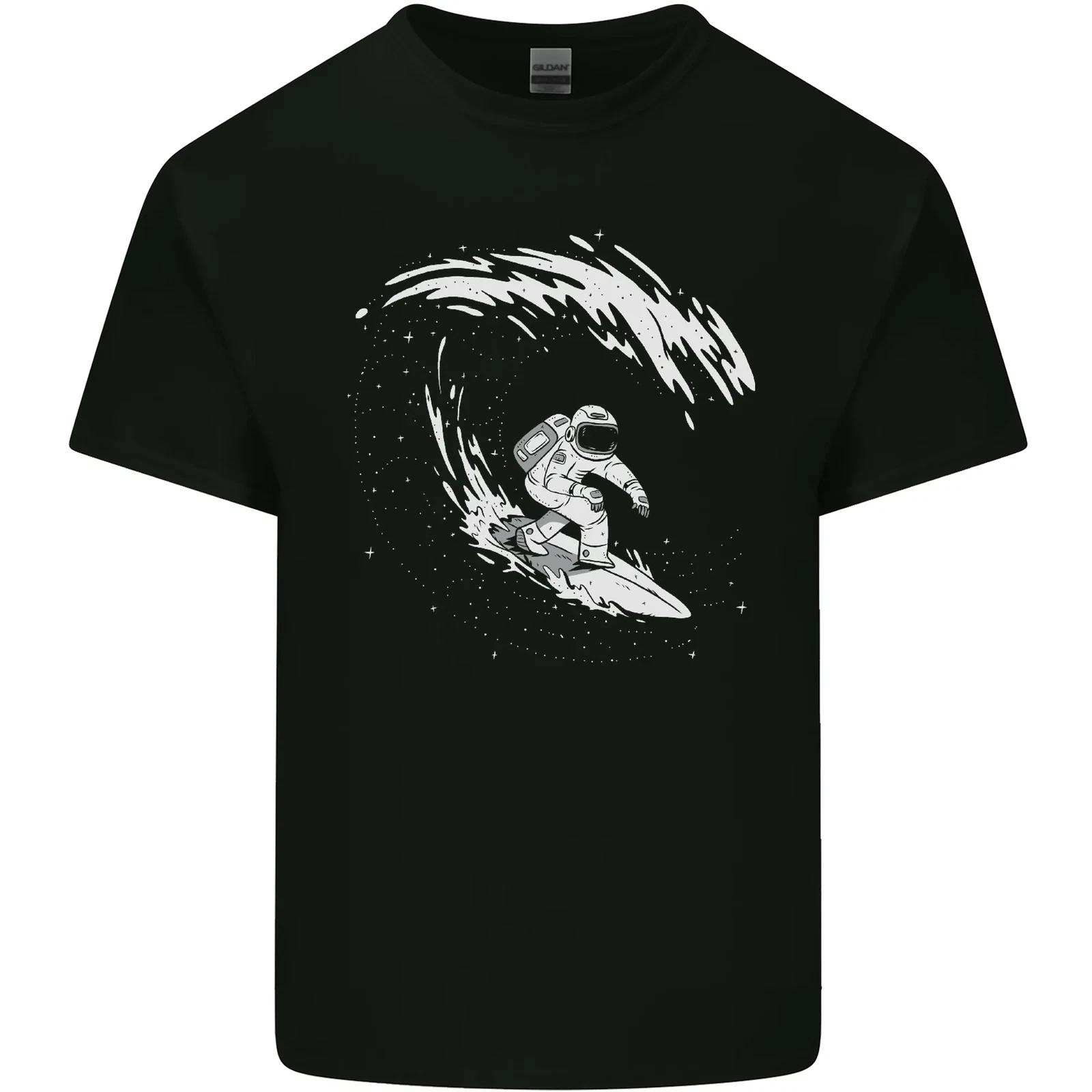 Surfing Spaceman Astronaut Surfer Surf Kids T-Shirt Childrens S
