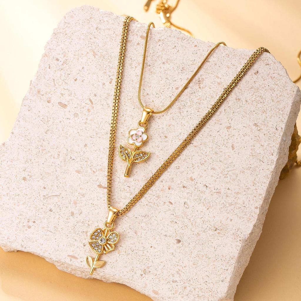 Stainless Steel Multi-layer Rhinestone Flower Necklace, Real Gold Plated Titanium, INS Style