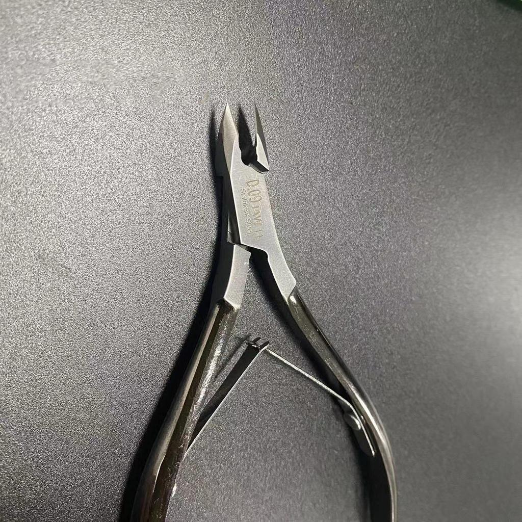 Professional Stainless Steel Vietnam Cuticle Nipper High Quality Nail Cutter D09