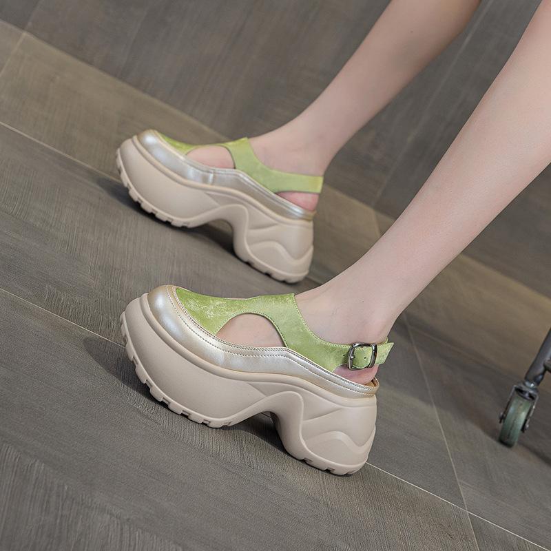 Small Thick-soled Bag Head Roman Sandals Women's 2025 Summer New Internet Celebrity Explosive Version Casual Fashion Versatile Women's Sandals