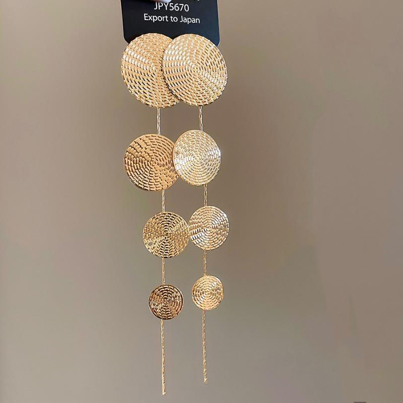 Silver needle metal round texture long fringed earrings European and American simple and versatile stud earrings earrings design sense niche women