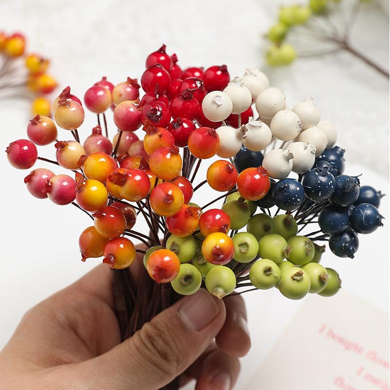10cm Foam Christmas Berry Bouquet Artificial Flowers DIY Wreath Decoration for Home Room Wedding Decoration Candy Box Gifts