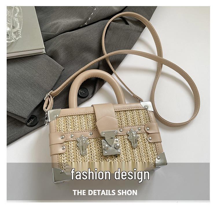 2025 Fashion Rivet Woven Straw Handbag - Versatile Trendy Shoulder & Crossbody Beach Bag