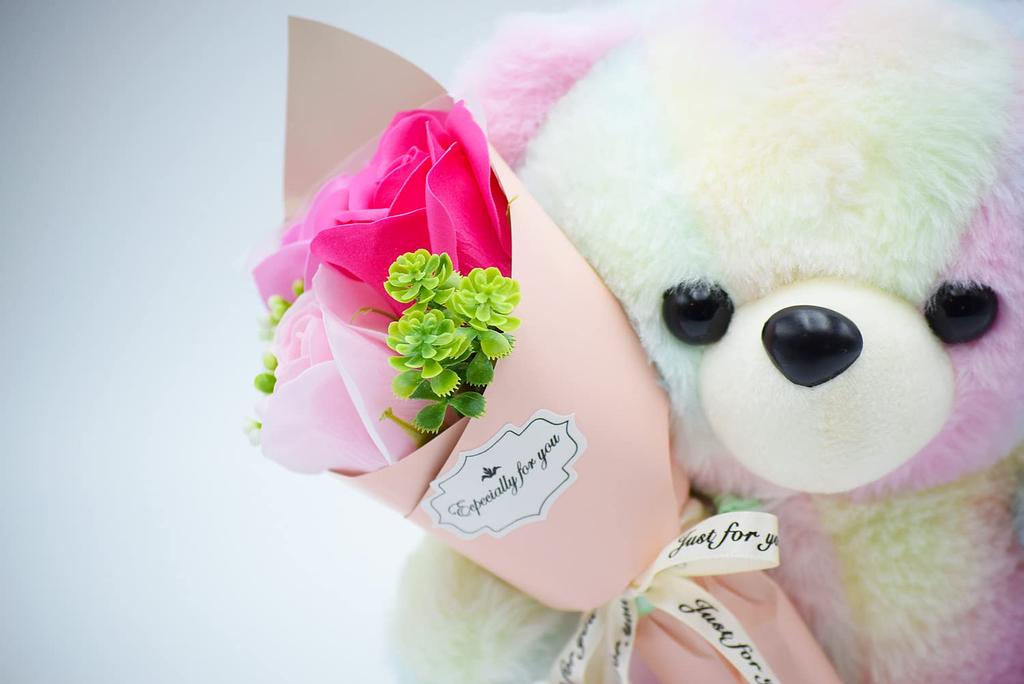 Bouquet di Fiori di Sapone Matsuno Kogyo, Peluche, Fiori di Sapone, Decorazione d'Interni, Regalo (3 Fiori, Rosa Arcobaleno) GM-4754