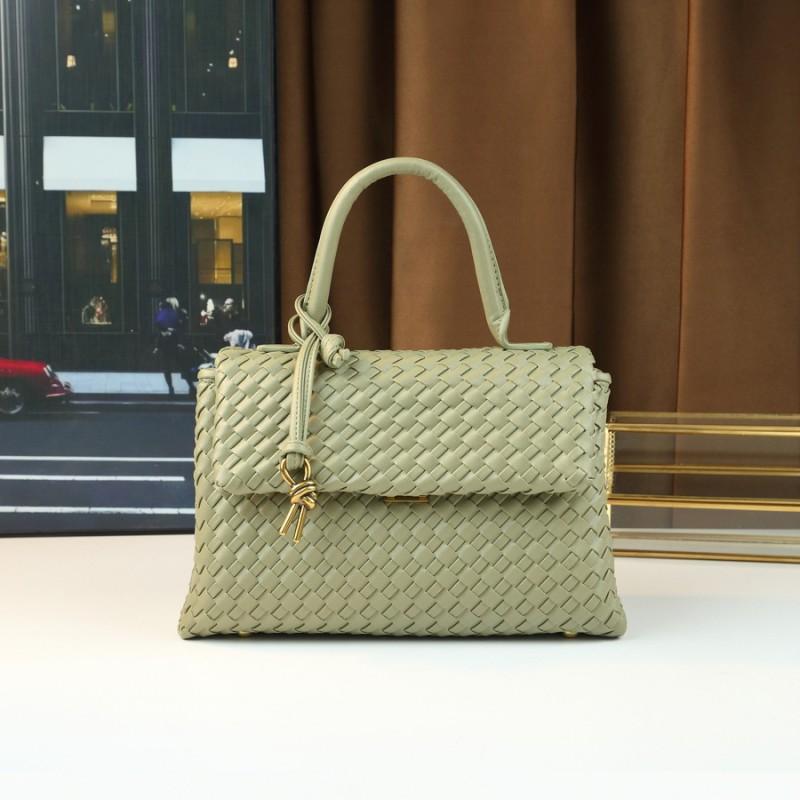 Handwoven PU Leather Mini Square Tote Bag Women Minimalist Office Commuter Casual Crossbody With Zippered Interior Pocket