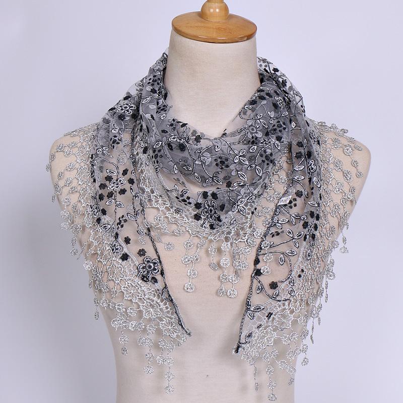 Sheer Lace Floral Neck Scarf Tassel Triangle Scarf Sheer Embroidery Daisy Flower Carves Church Prayer Shawl Bufanda Headscarf