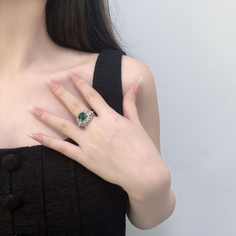 

Премиальное кольцо с имитацией натурального изумруда и турмалина, роскошное, с темпераментом, принцесса, квадратное, полностью бриллиантовое кольцо No. 10