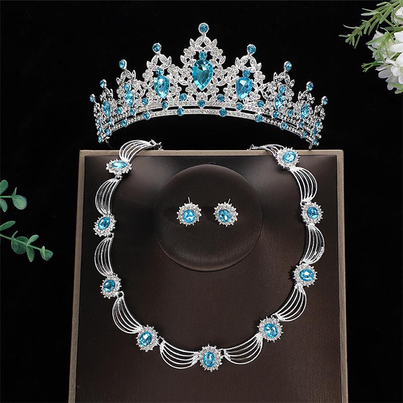Retro Crown Necklace and Earring Set: Luxury Three-Piece Bridal Jewelry for Weddings and Banquets