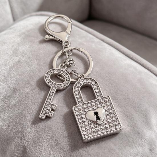 Keychain Pendant Rhinestones Inlaid Concentric Lock Design Couple Key Chain with Anti-Oxidation Lobster Clasp Backpacks Accessory