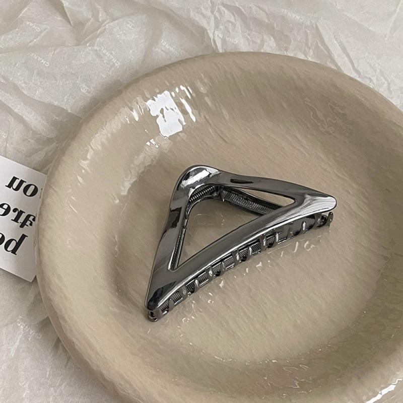 

1pc Minimalist Geometric Triangle Hair Claw Gunmetal Metallic Tones Perfect for Sleek Updos Daily Styles Modern Hair Accessories