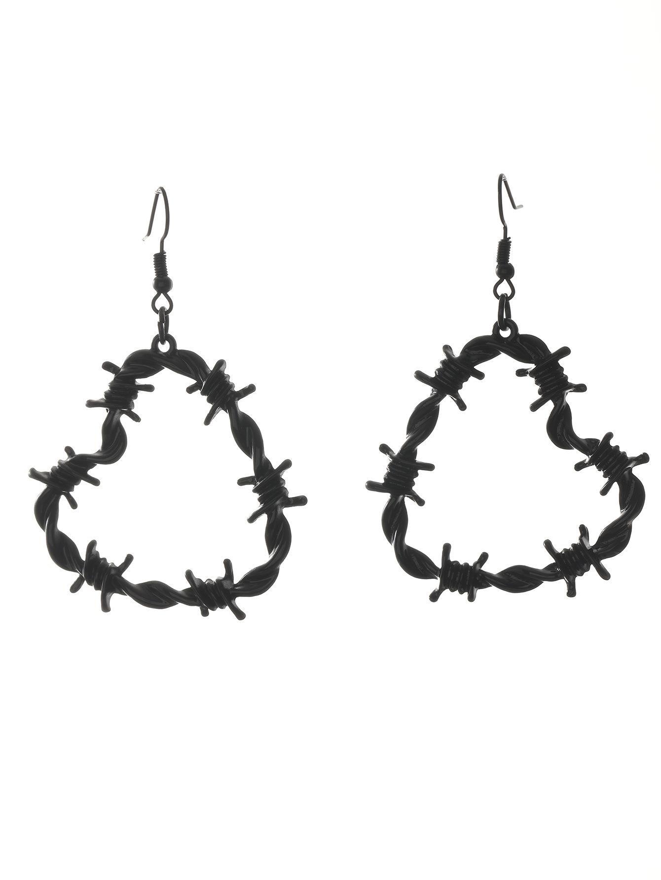 

Hip-hop Punk Thorny Wire Heart-shaped Pendant Dangle Earrings for Men Women Gothic Halloween Creative Earrings Jewelry Accessory