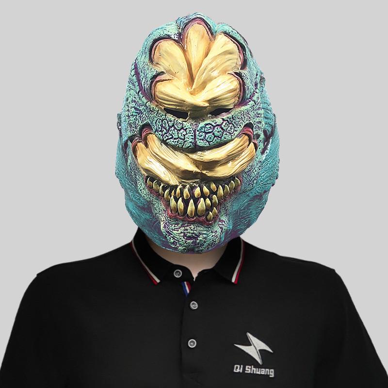 

Sinister And Red Blue Zombie Claw Mask For Halloween Celebrations And Parties Themed синий