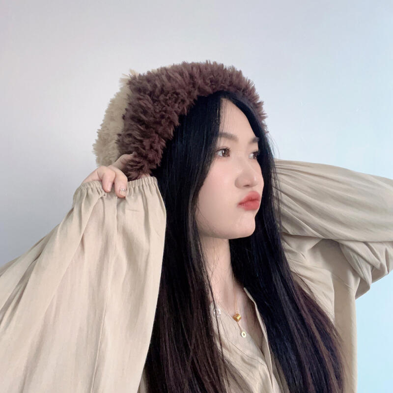 Cozy Fleece Beanie (Brown)