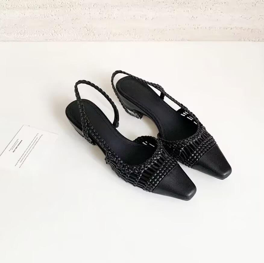 

Sheepskin version~ French retro style square head color matching hollow woven sandals women s summer new back strap bag head shoes 35