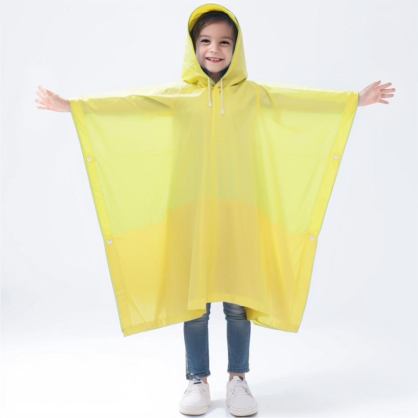 Disposable Raincoat for Children, Boys and Girls, Plus-Size Poncho for Rafting and Rainy Days, Portable for Use In Amusement Parks
