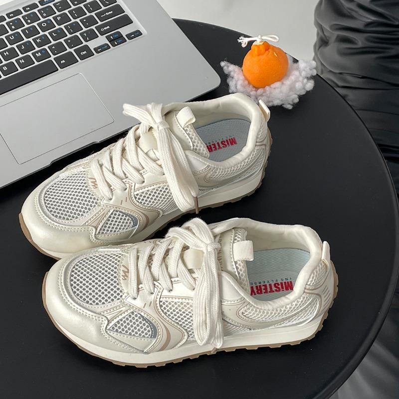 Retro Mesh Breathable Casual Sneakers Women's Shoes 2 Summer New Low-top Board Shoes Trend