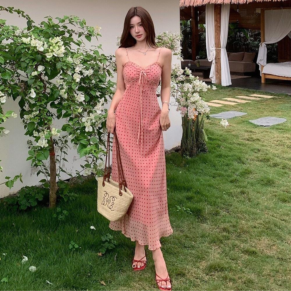 French gentle pink polka dot pure desire suspender dress women's summer new thin temperament seaside vacation dress