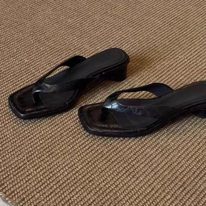 Fashion Mid Heels Clip Toe Slippers Women Chunky Shoes Heeled Sandals Summer 2025 Pumps Slides New Party Dress Elegant Mujer Sandalias