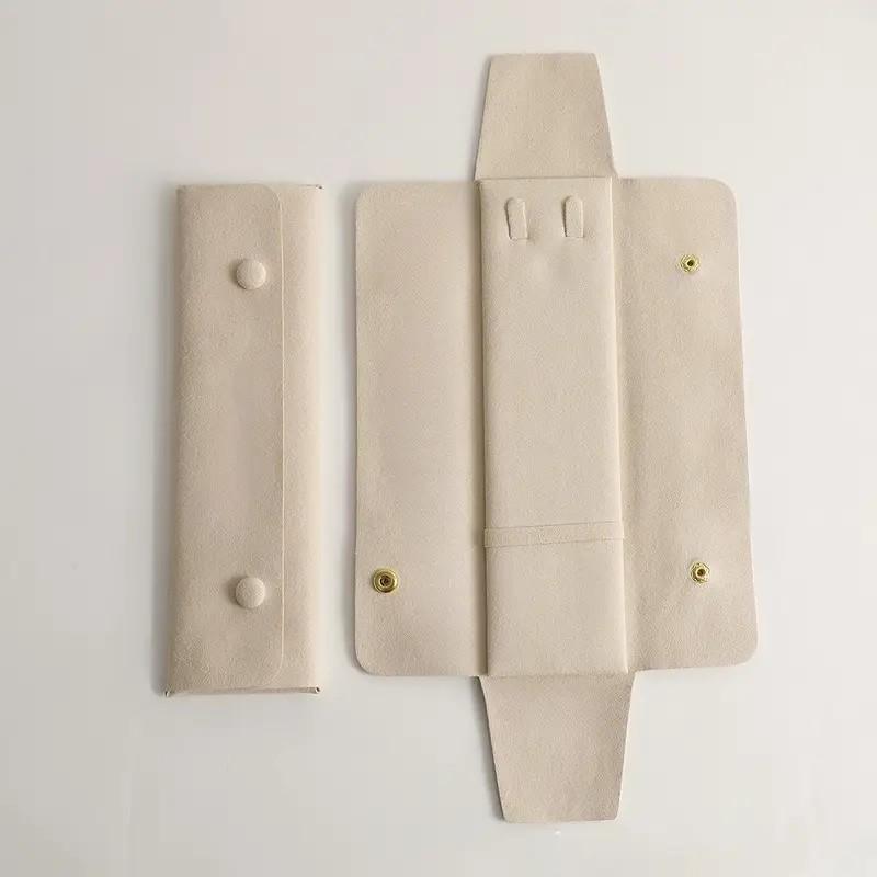 

Высококачественный Полностью черный Бархатный Дисплей для хранения ювелирных изделий Серия Сумка-ролл Кольцо Серьги Ожерелье Часы Портативная сумка для хранения Дисплей 1pcs бежевый