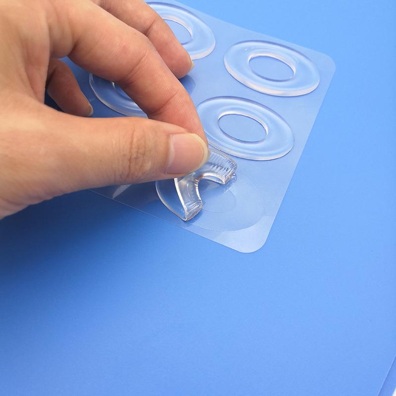 Průhledné silikonové nálepky proti oděru na kuří oka - Masážní podložky pro péči o nohy.