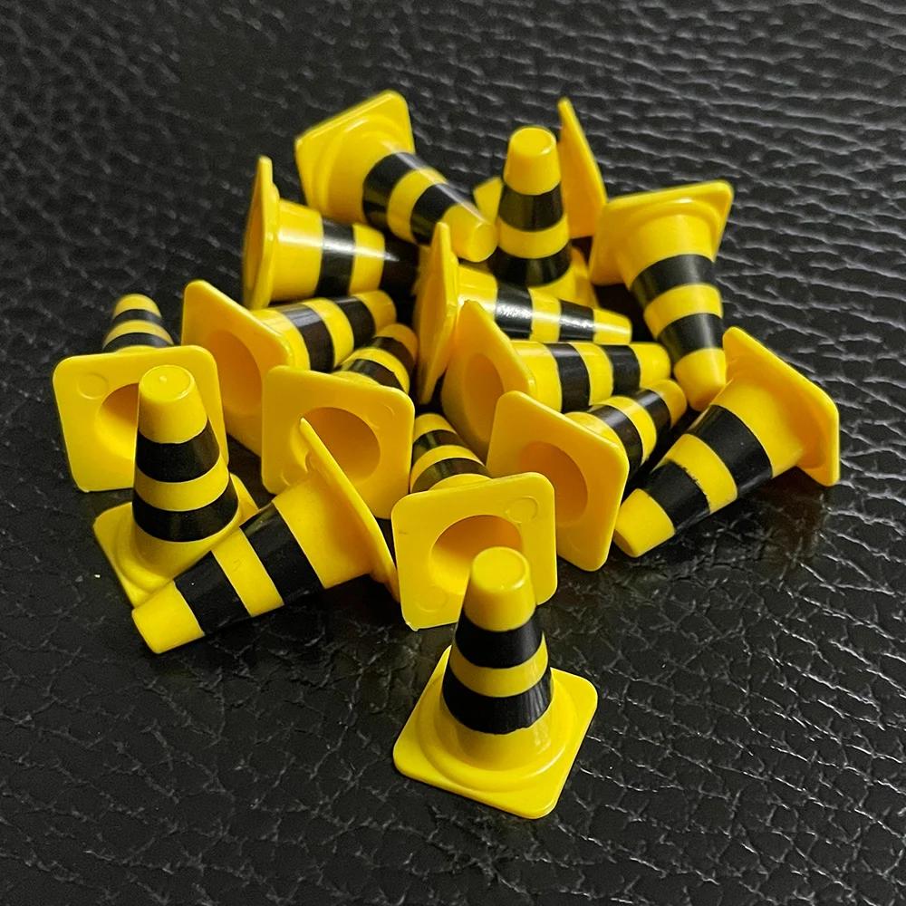 

Мини Дорожные Знаки Дорожные Уличные Знаки Игровой Набор Строительный Дорожный Конус Предупреждающий Знак Мусорный Бак Блокпост Игрушка для Обучения Безопасности