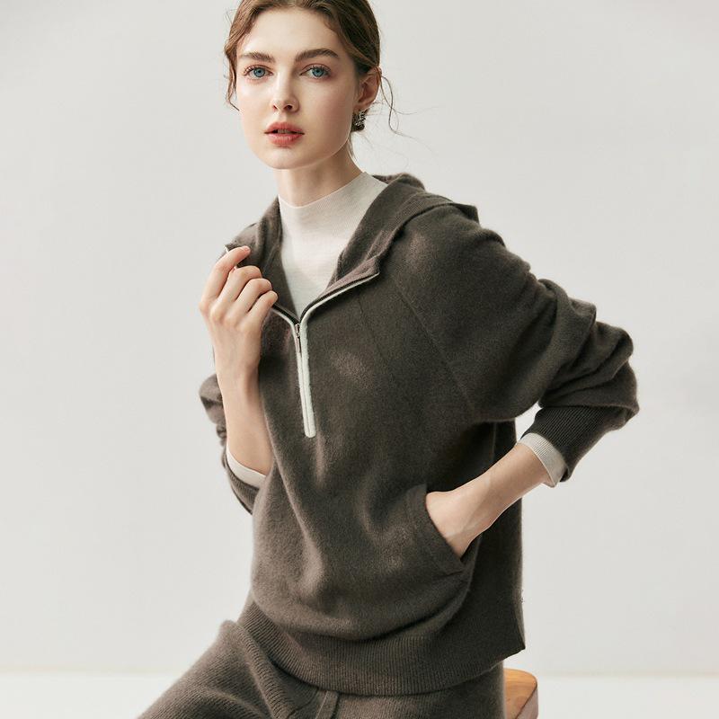 Women's Elegant Hooded Half-Zip Cashmere Sweater - Versatile Knitwear for Autumn/Winter 2026