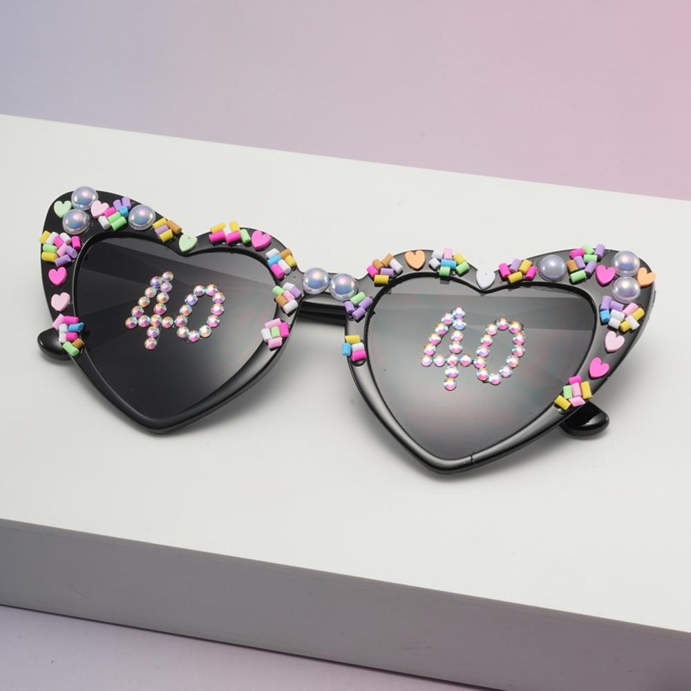 Lovely Birthday Gift with Diamond-encrusted and Pasted Sunglasses for Women Cute Sun Glasses Romantic Party Gift