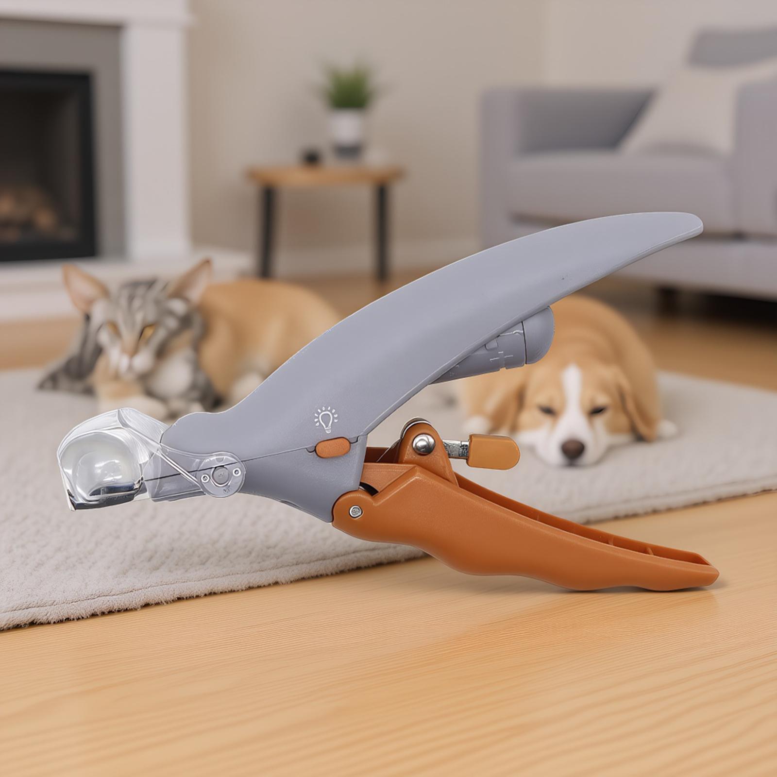 Pet Nail Clipper with LED Light Cat Nail Clipper 5X Magnification Dog Nail Clipper for Trimming Cats & Dogs Nails & Claws China Mainland