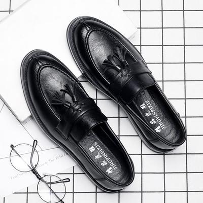 Παπούτσια με τακούνια – Loafers