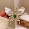 Elegant Pearl Brooch - High-End Minimalist Clothing Accessory