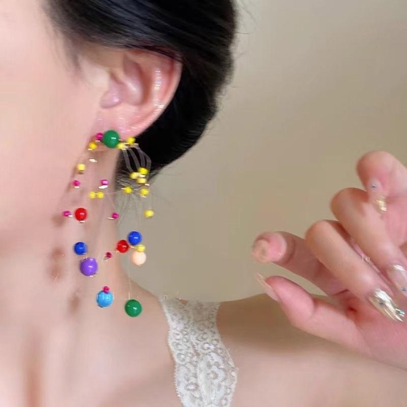 Verspielte Perlen-Hängeohrringe Dopamin-Stil Lange Statement-Ohrringe Einzigartiges Perlenstickerei-Accessoire für Feiertage und Events