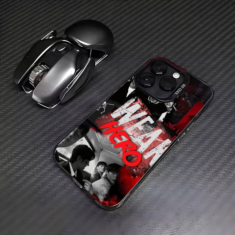 W-Weak hero class wallpaper Phone Case For iPhone17,16,15,14,13,12,11 Plus,Pro Max Colored Silver Plated Inside Cover