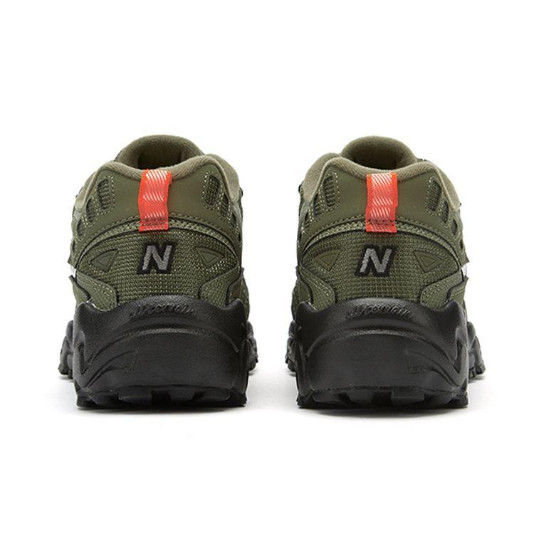 New Balance NB 703 Pantofi Casual Confortabili cu Absorbție a Șocurilor, Antiderapanți, Durabili, Respirabili, cu Top Scund, Adidași Bărbați Verde Armată ML703NCA